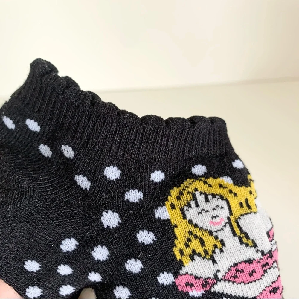 Hold Betsy Johnson y2k socks
